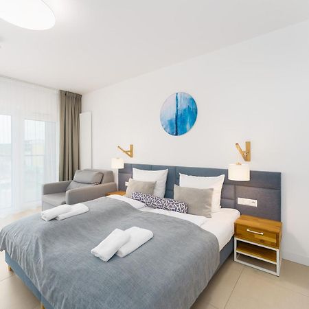 Aquamarina Prima Deluxe Studios With Sea View By Noclegi Renters Miedzyzdroje Extérieur photo