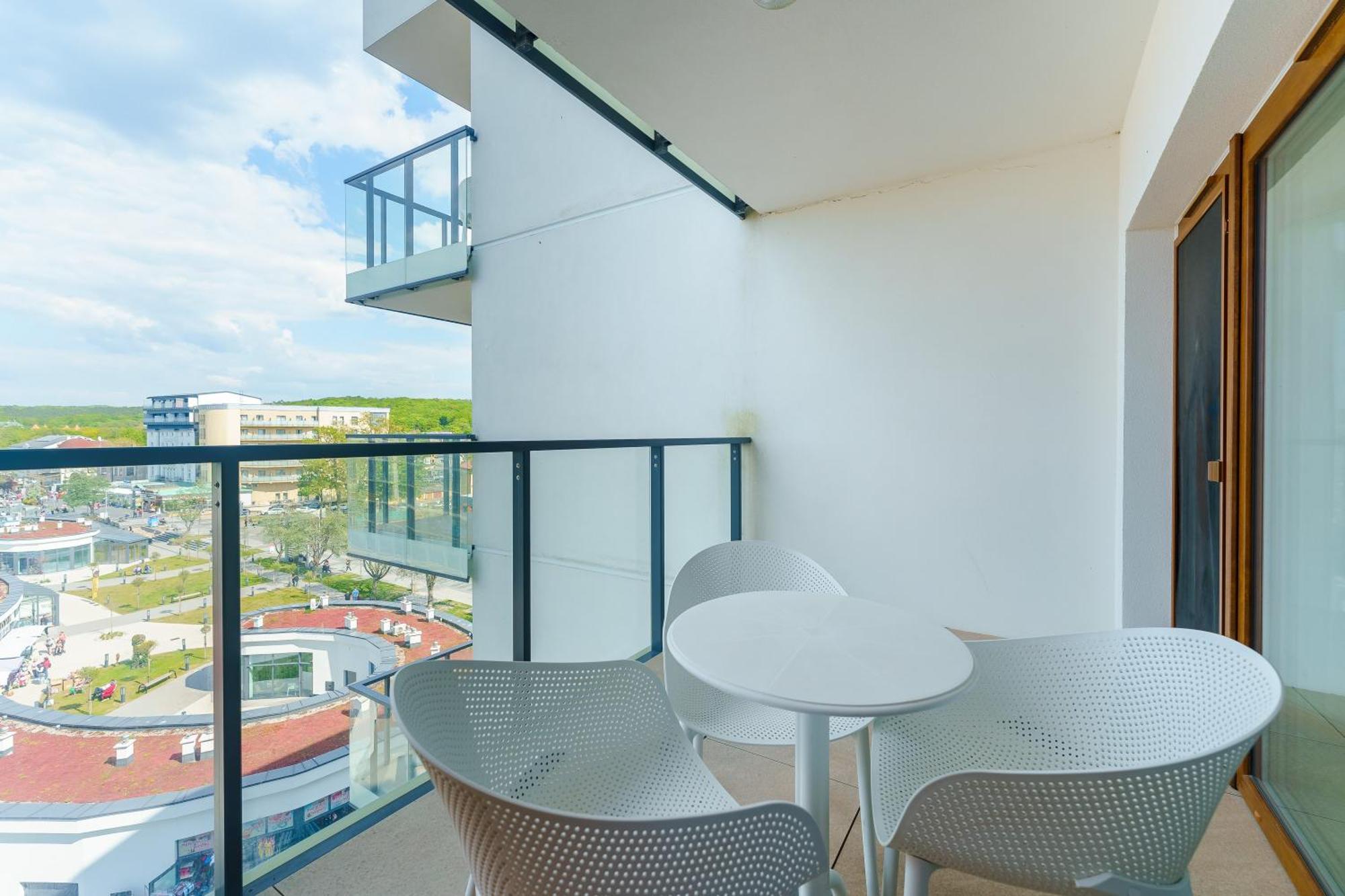 Aquamarina Prima Deluxe Studios With Sea View By Noclegi Renters Miedzyzdroje Extérieur photo