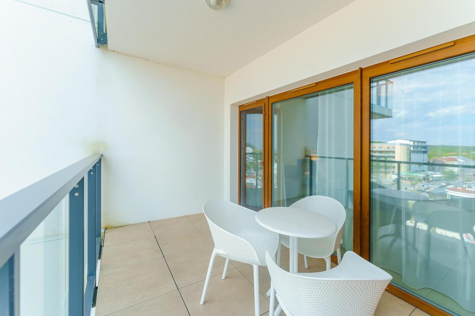 Aquamarina Prima Deluxe Studios With Sea View By Noclegi Renters Miedzyzdroje Extérieur photo