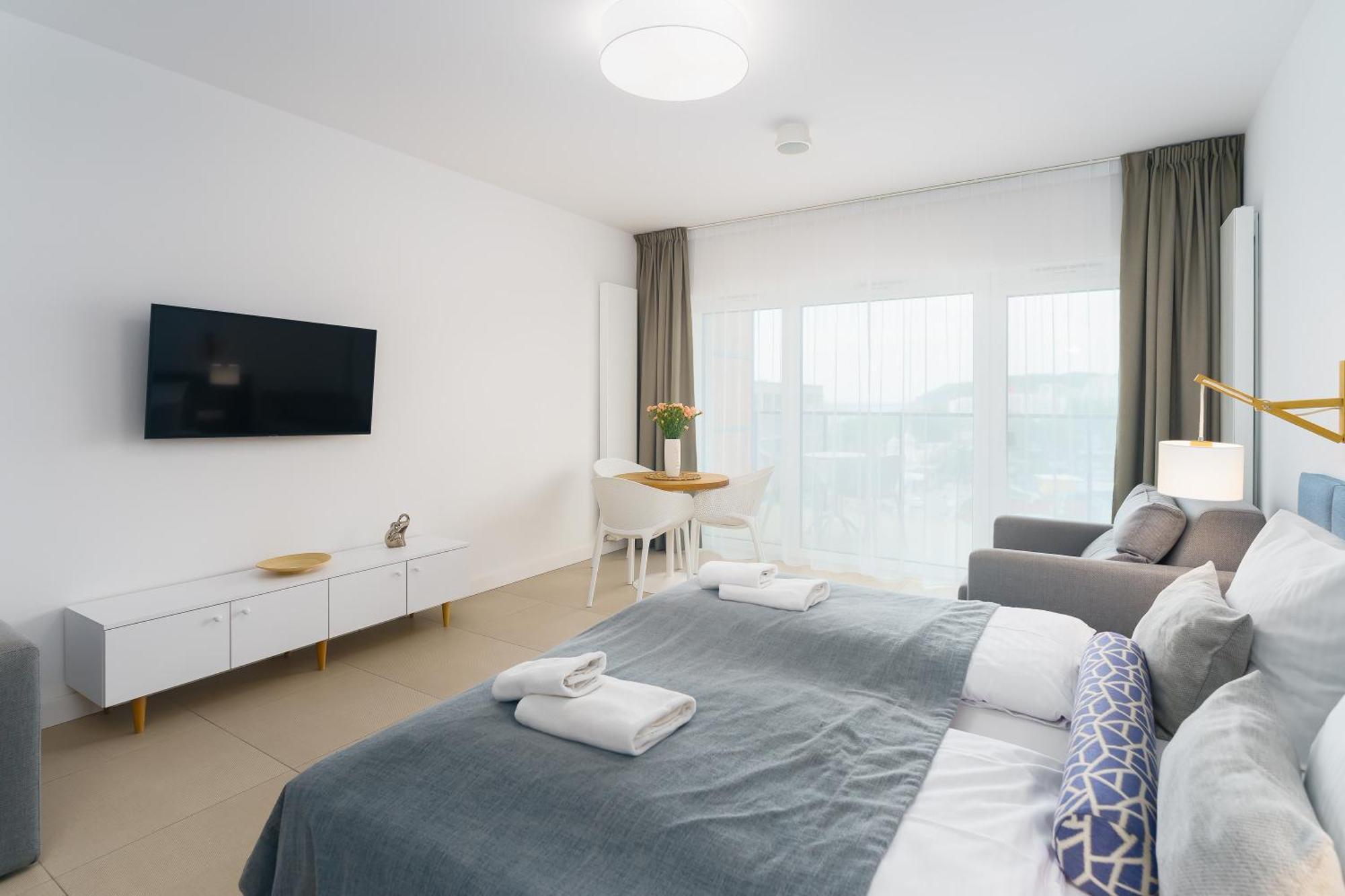 Aquamarina Prima Deluxe Studios With Sea View By Noclegi Renters Miedzyzdroje Extérieur photo